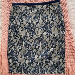 The Limited -  blue lace pencil skirt - NWT🆕